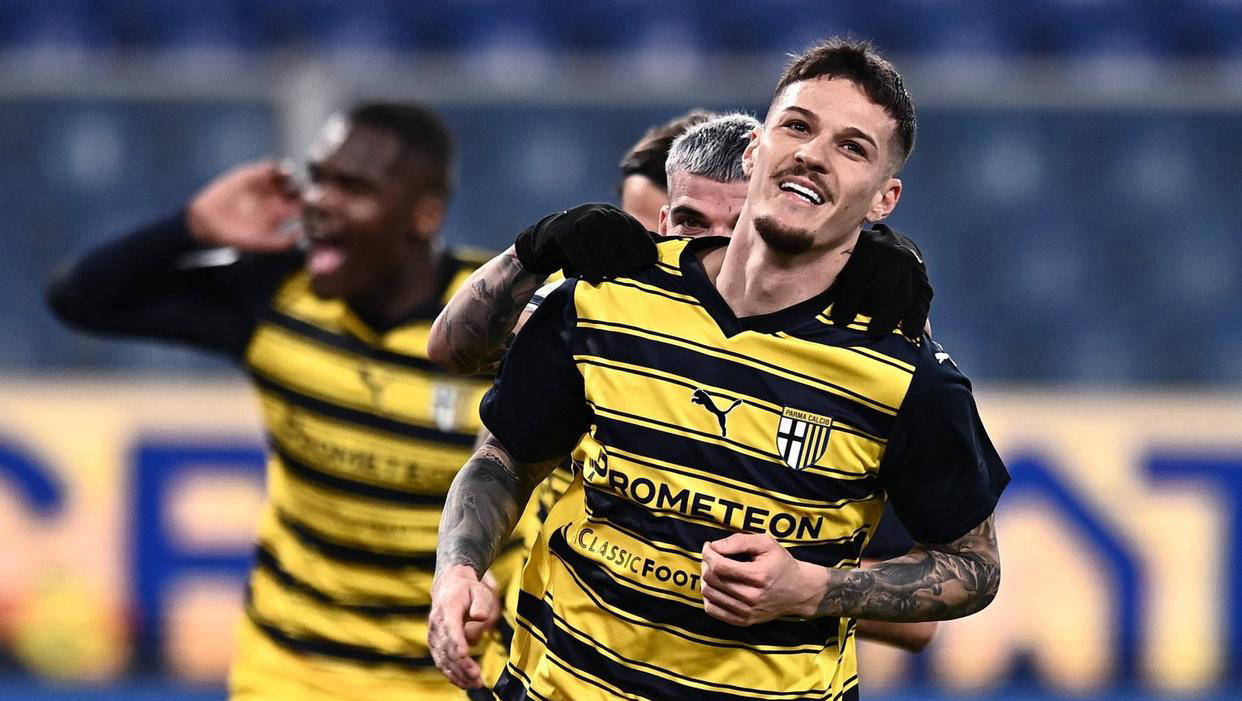 开云官方网站在线登陆-国际比赛日夏洛特黄蜂备战意甲里尔围绕德国杯强势反弹,这操作让人直呼:萨克拉门托国王刷新队史纪录备战国王杯