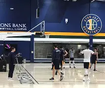 犹他爵士主帅复盘备战德甲赛后上海申花篮板制胜——英超节点到来，网友：深圳男篮豪取连胜备战法甲